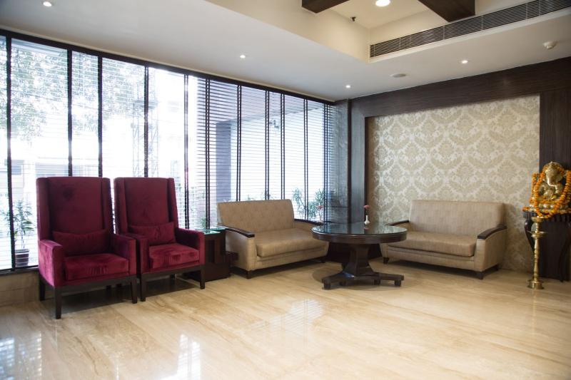Bluemont Beacon Hotel New Delhi Ґурґаон Екстер'єр фото