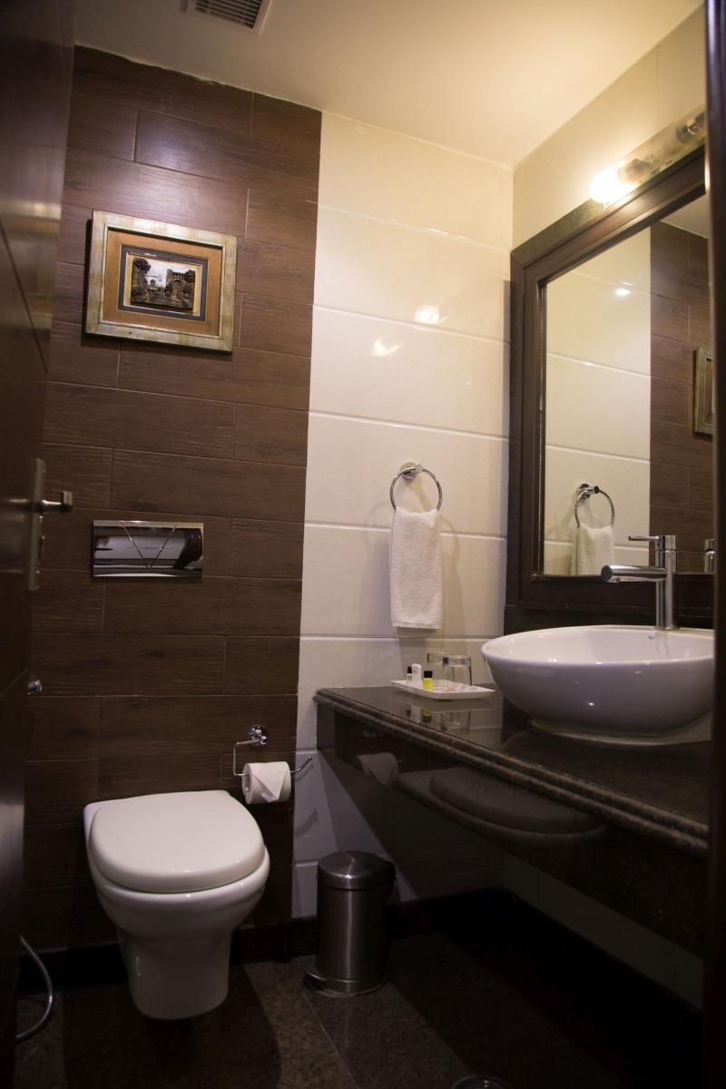 Bluemont Beacon Hotel New Delhi Ґурґаон Екстер'єр фото