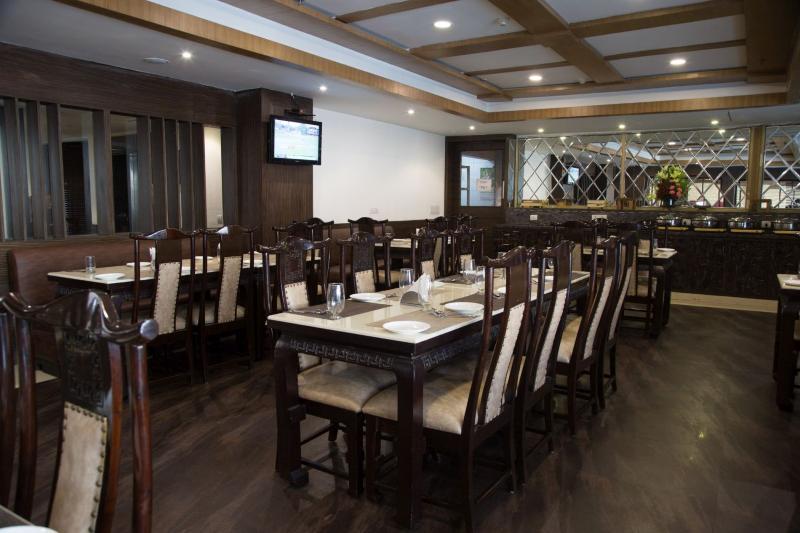 Bluemont Beacon Hotel New Delhi Ґурґаон Екстер'єр фото