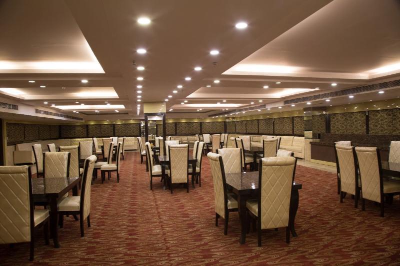 Bluemont Beacon Hotel New Delhi Ґурґаон Екстер'єр фото